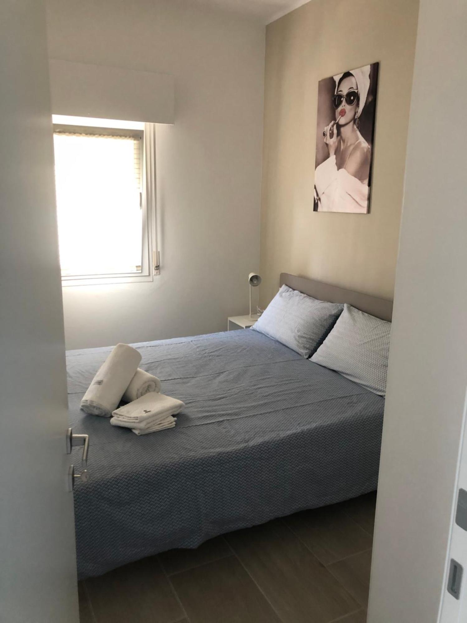 Marine House Apartment Линяно Сабиадоро Екстериор снимка